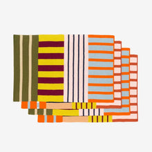 Load image into Gallery viewer, Patchwork Placemat Set of 4