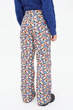 Load image into Gallery viewer, Floral Snow Pants