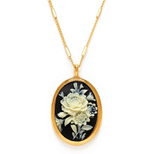 Load image into Gallery viewer, Vintage Cameo Necklaces