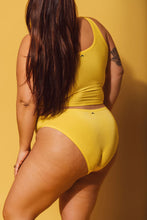 Load image into Gallery viewer, Huha Sporty Crop Tank