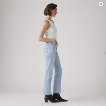 Load image into Gallery viewer, LEVI'S: Wedgie Straight