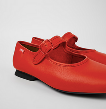 Load image into Gallery viewer, Camper Flat: Tomato