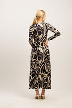 Load image into Gallery viewer, Age of Aquarius Long Sleeve Maxi Dress