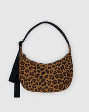Load image into Gallery viewer, Baggu: Medium Nylon Crescent Bag