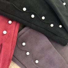 Load image into Gallery viewer, Gloves: A Night at the Opera