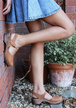 Load image into Gallery viewer, Lotta Clogs: Low Wood (4 Colours)