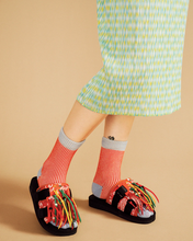 Load image into Gallery viewer, Umbrella Knit Crew Sock