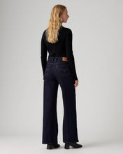 Load image into Gallery viewer, LEVI'S: 318 Shaping Wide Leg
