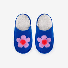 Load image into Gallery viewer, Verloop Slip-On Slippers
