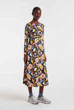 Load image into Gallery viewer, Vimmerby Midi Dress
