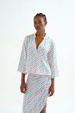 Load image into Gallery viewer, Pop Floral Top
