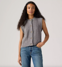 Load image into Gallery viewer, Ines Cable Sweater Vest
