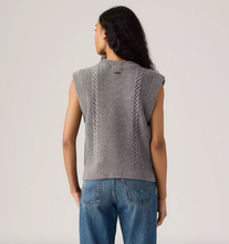 Load image into Gallery viewer, Ines Cable Sweater Vest
