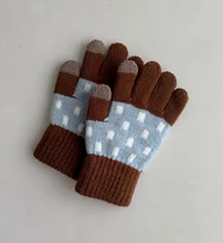 Load image into Gallery viewer, Kiddo Gloves (Regular &amp; Fingerless)
