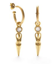 Load image into Gallery viewer, Selene de la Luna Earrings
